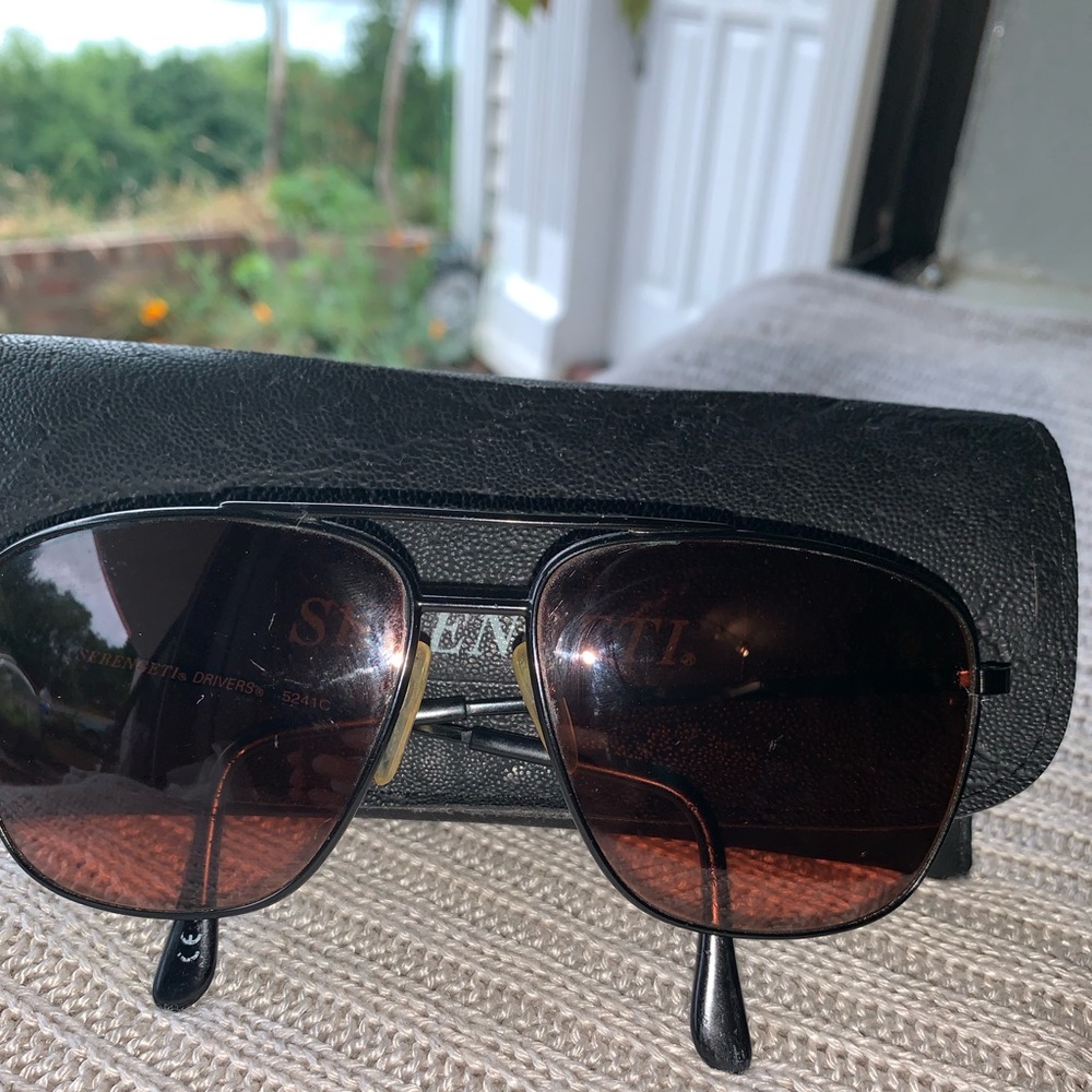 Serengeti Aviator Sunglasses Vintage Drivers 5241C